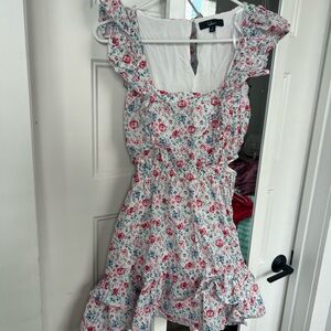 Lulu's White Floral Dress